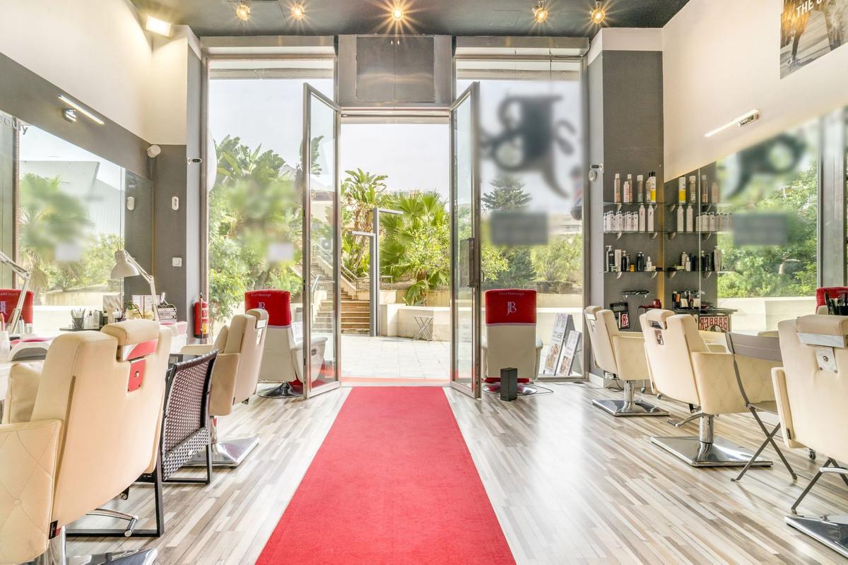 Commercial Business in Puerto Banús