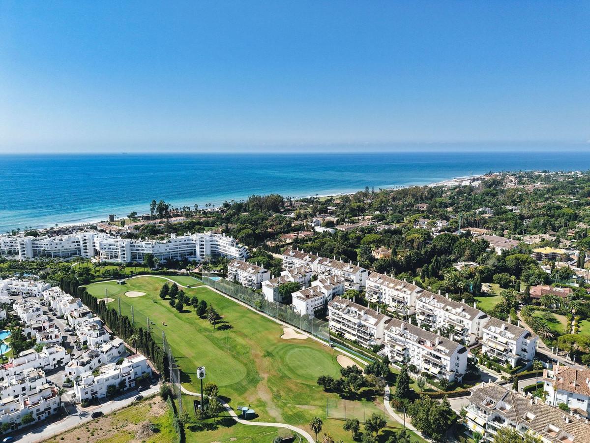 Apartment Ground Floor in Guadalmina Baja