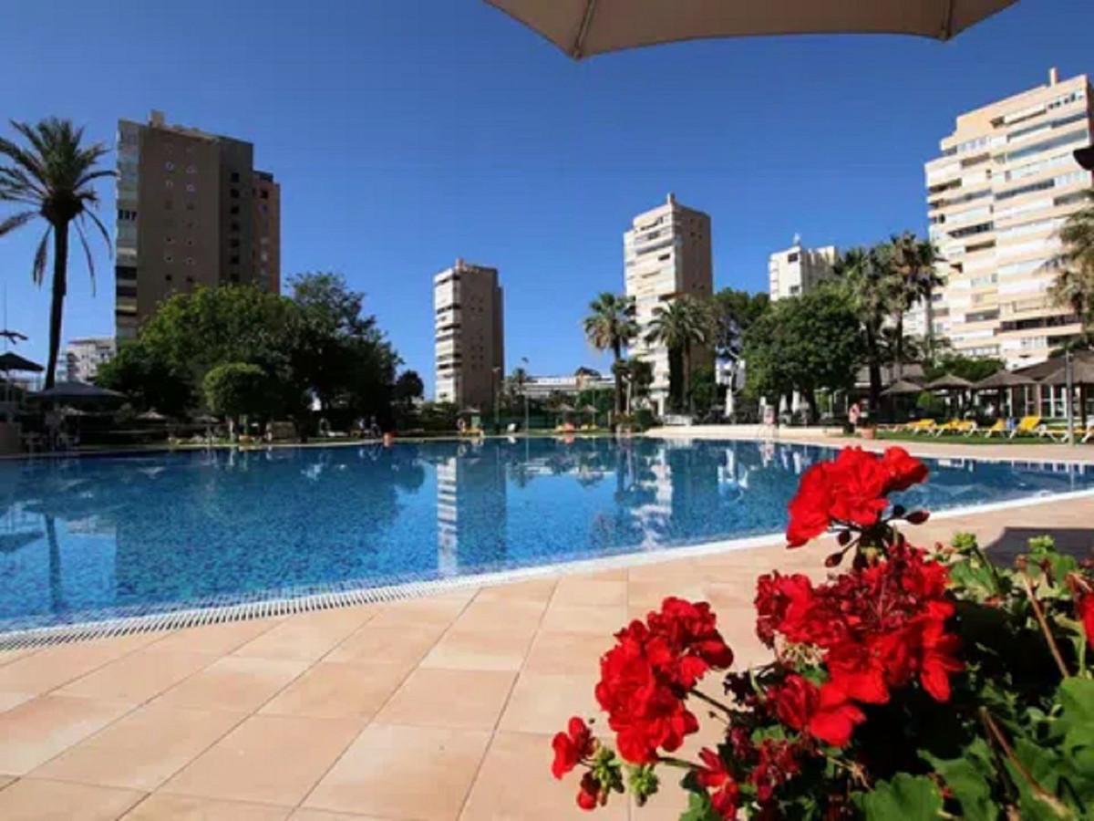 Apartment Middle Floor in Torremolinos