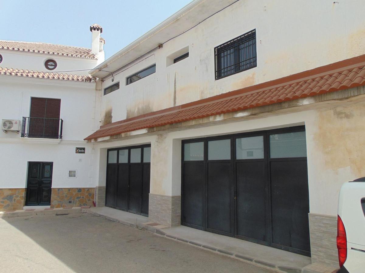 Commercial Other in Alhaur&iacute;n el Grande