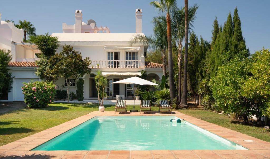 Villa Detached in Estepona