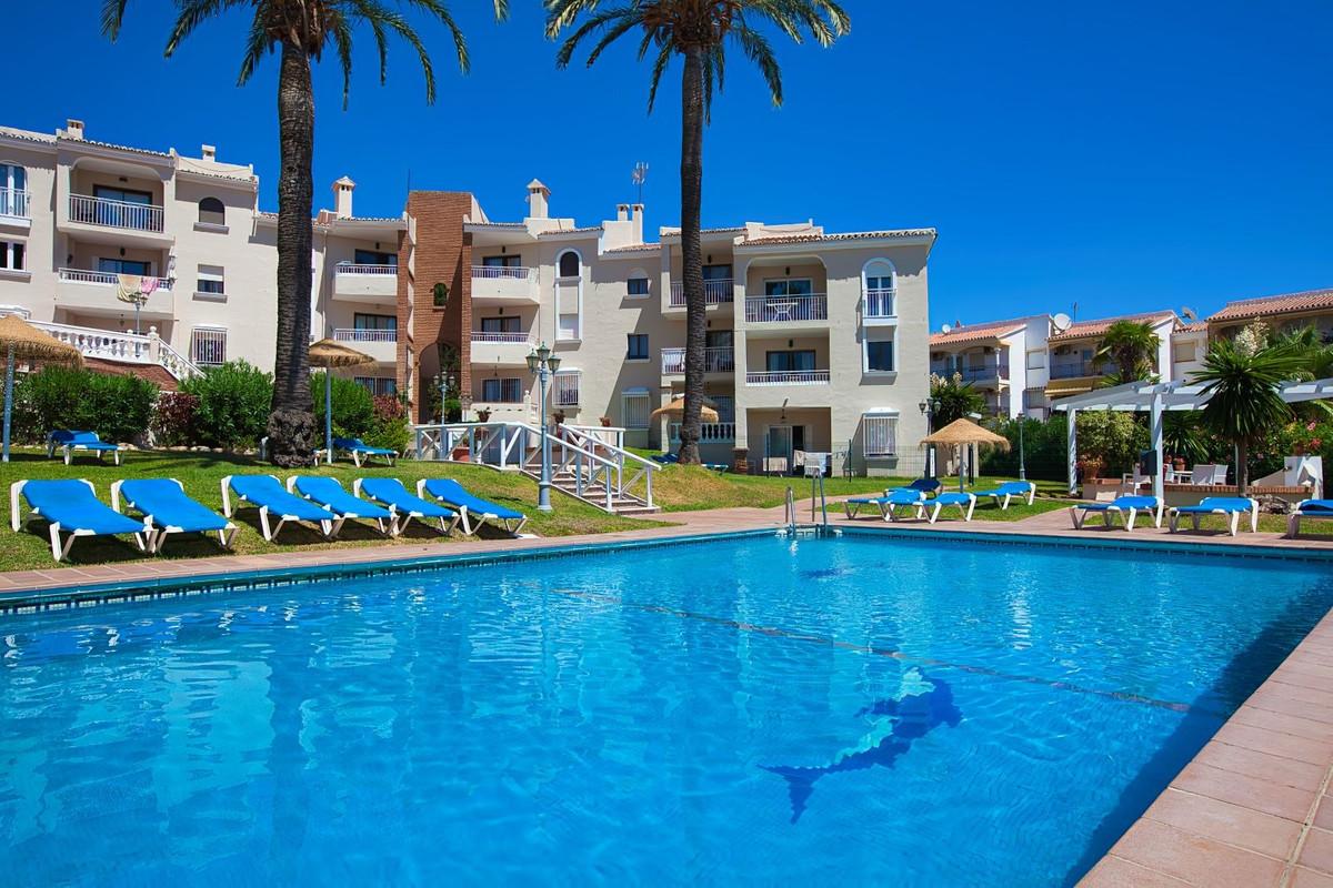 Apartment Middle Floor in Mijas Costa