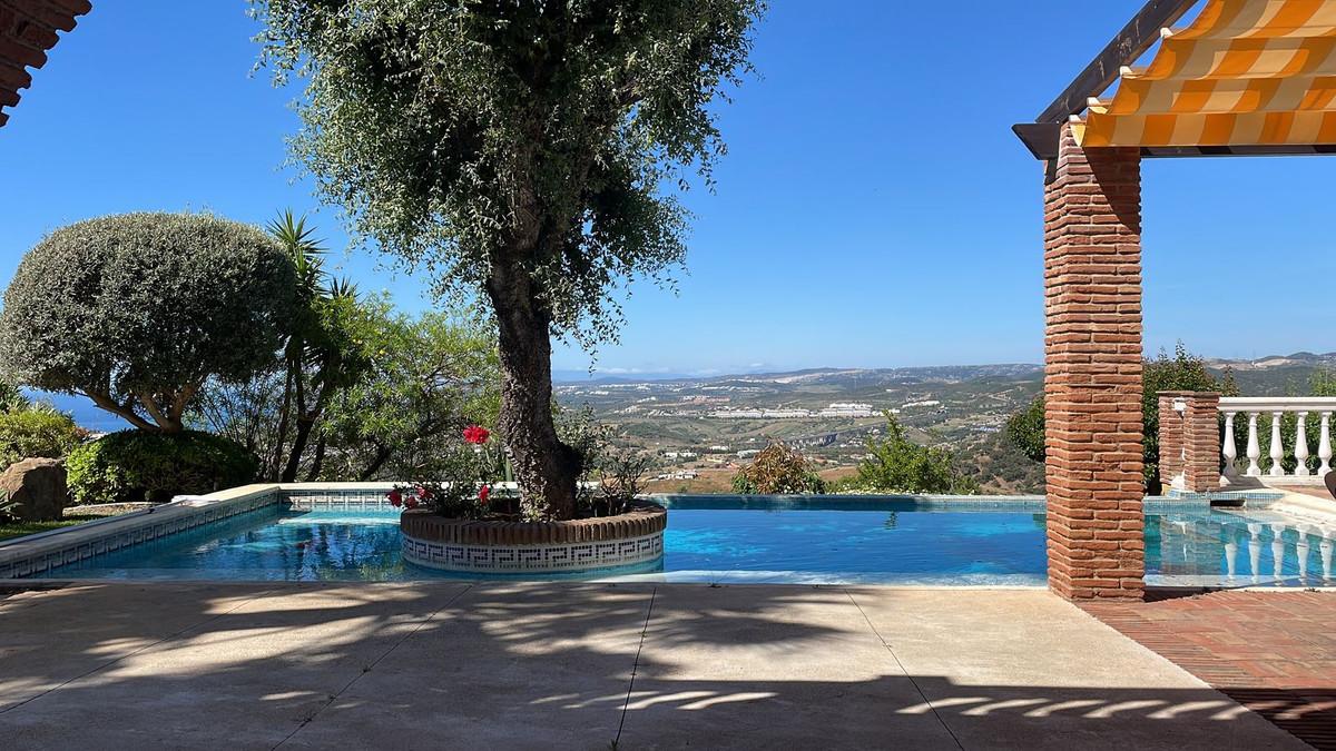 Villa Finca in Estepona