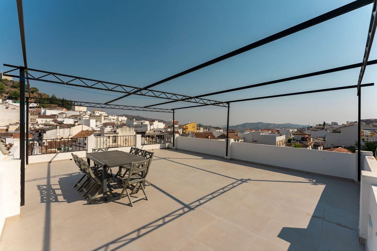 Townhouse Terraced in Monda
