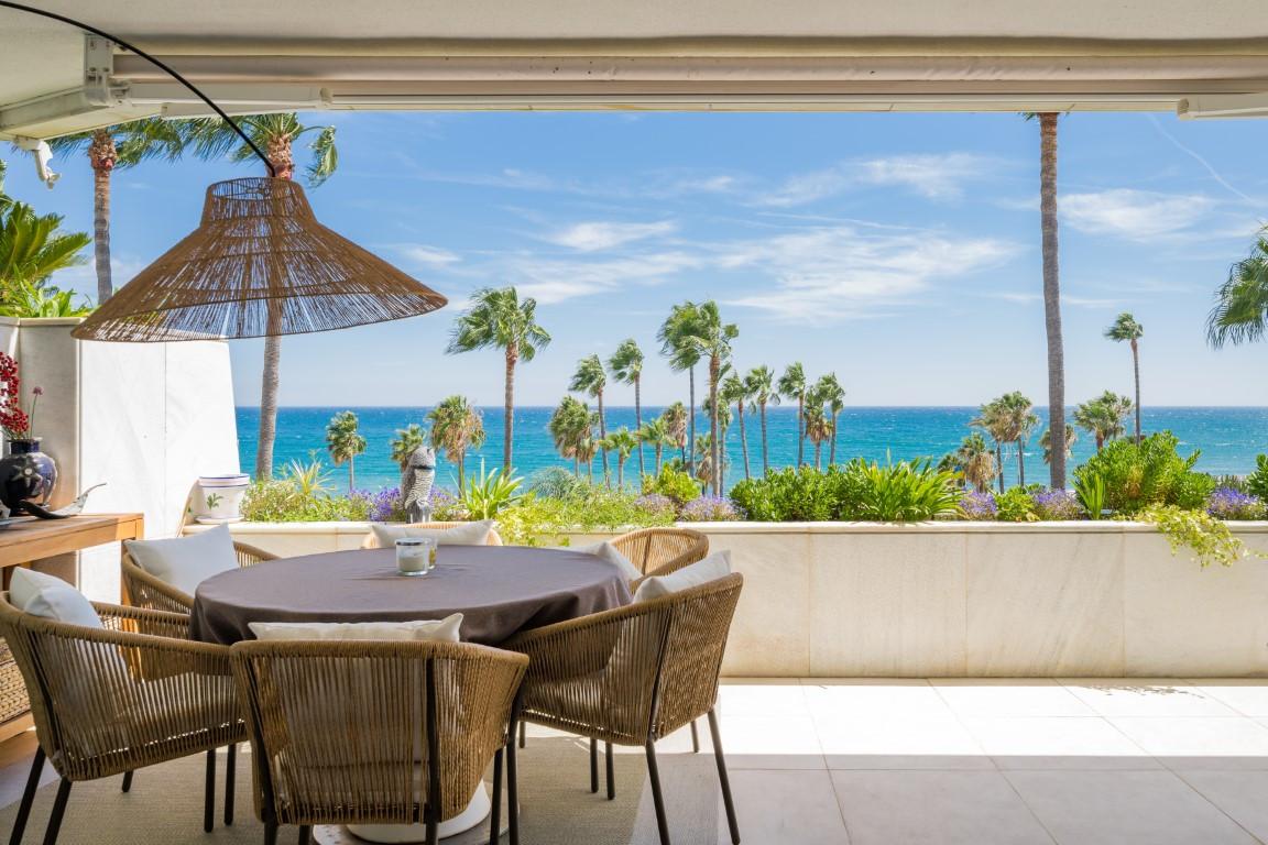Apartment Penthouse in Puerto Banús