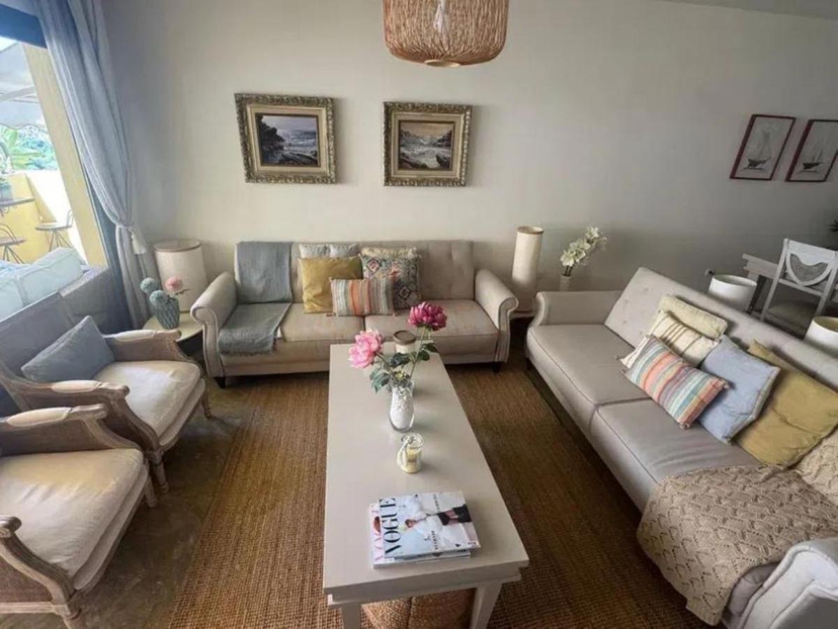 Apartment Middle Floor in Selwo