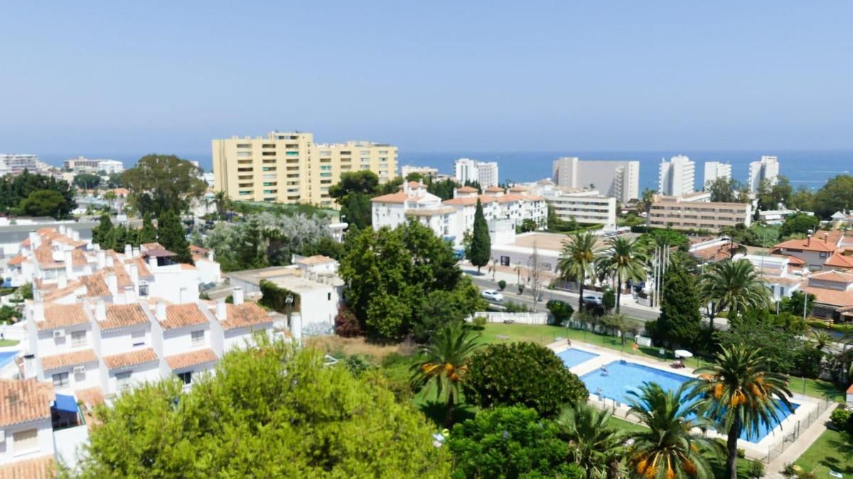 Apartment Penthouse in Benalmadena