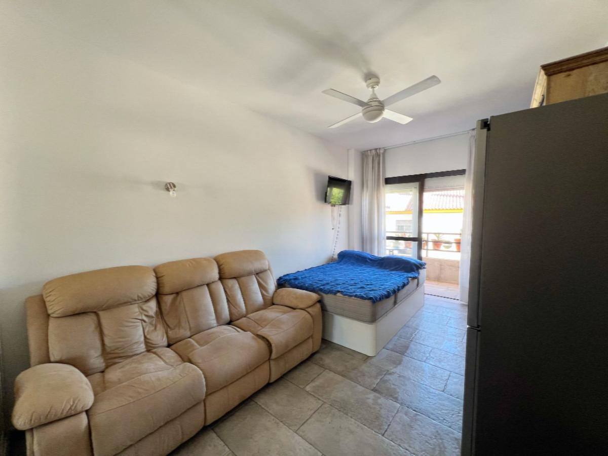 Studio Middle Floor in Torremolinos