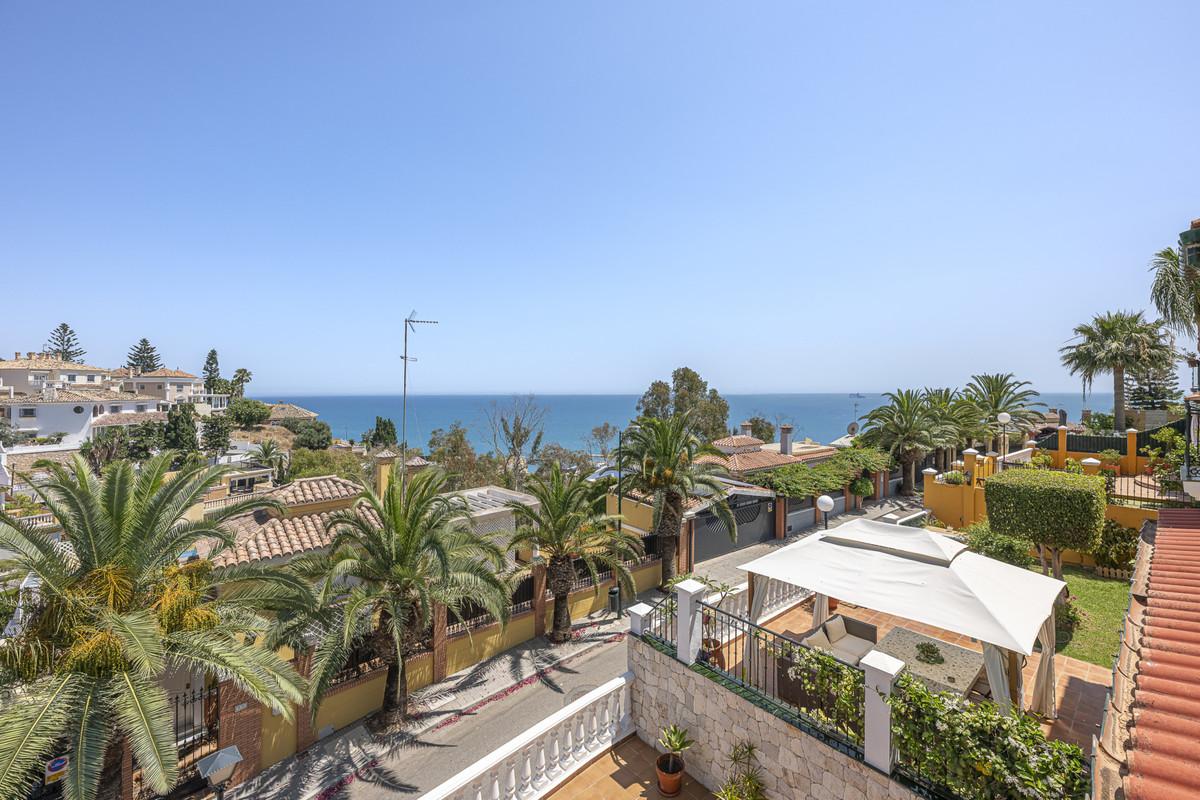 Villa Semi Detached in Málaga Centro