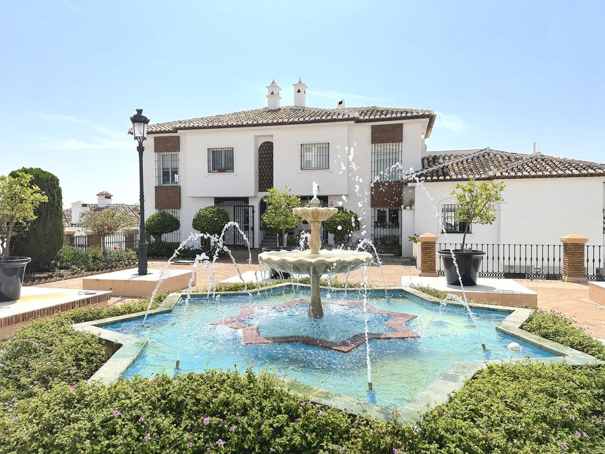 Apartment Penthouse in Mijas