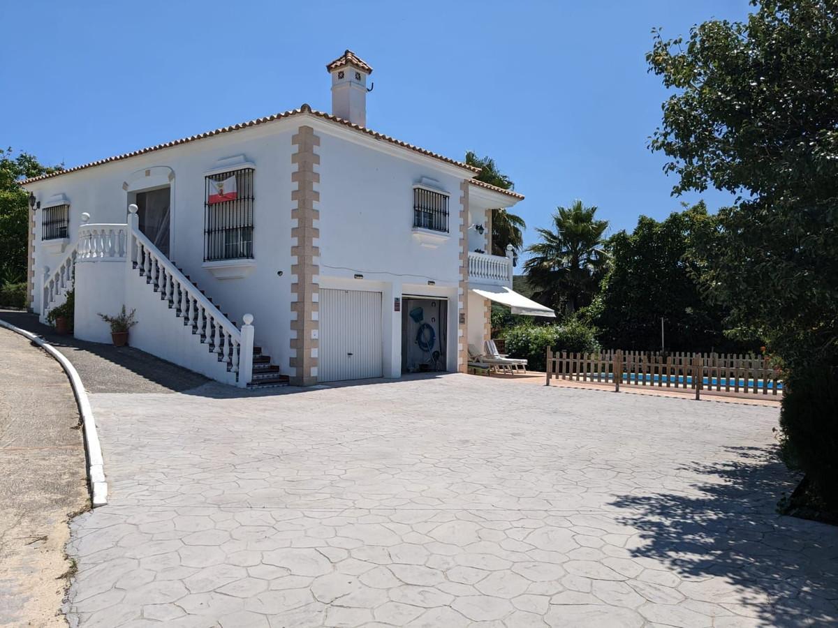 Villa Detached in San Roque