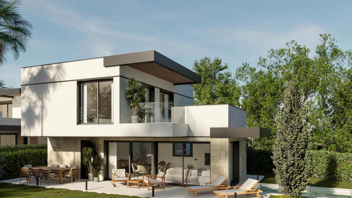 Villa Detached in New Golden Mile