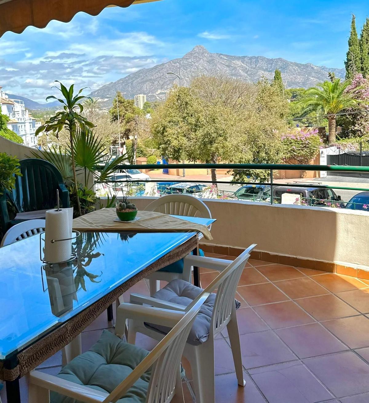 Apartment Duplex in Nueva Andalucía