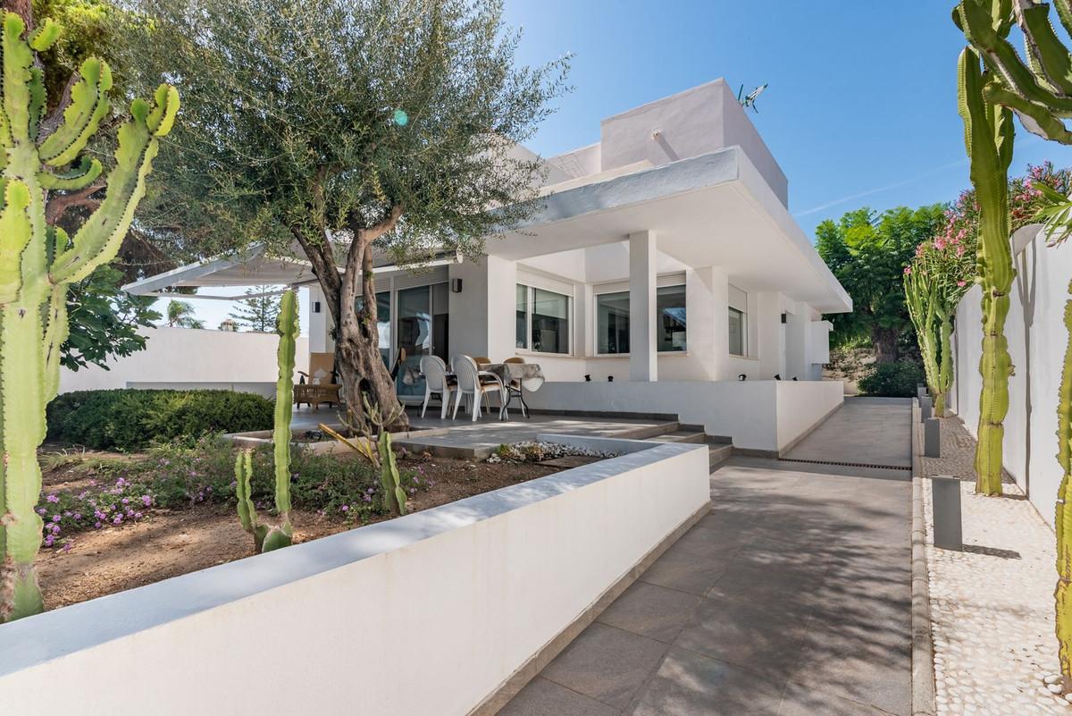 Villa Detached in Marbella