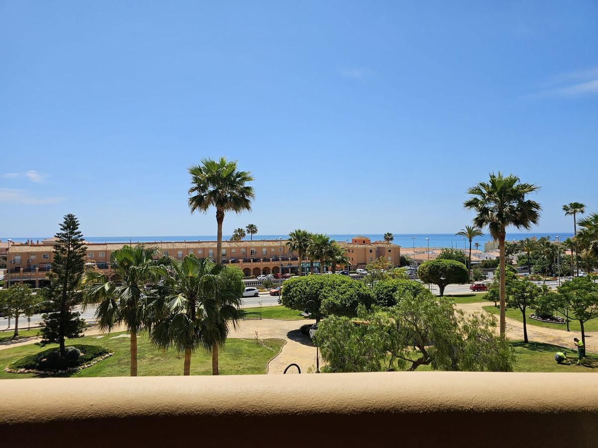 Apartment Middle Floor in La Cala de Mijas