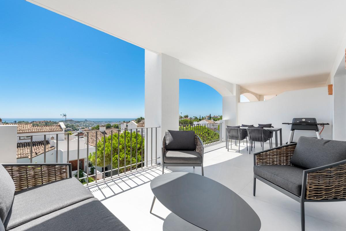 Apartment Middle Floor in La Quinta