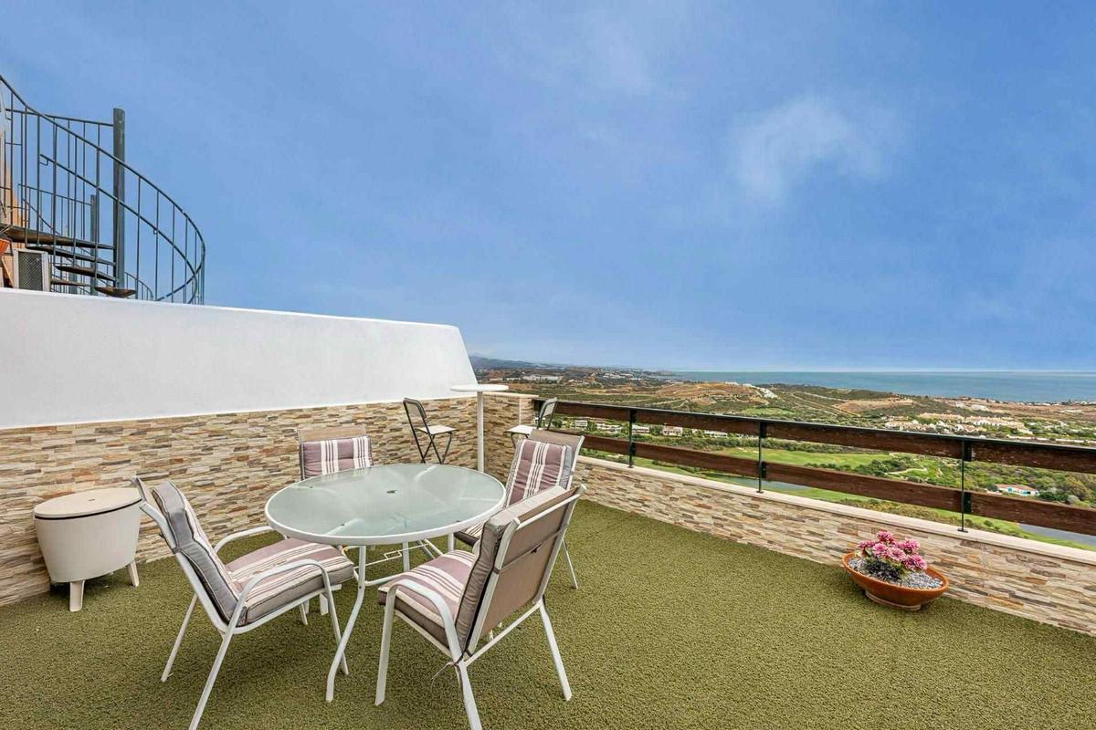 Apartment Penthouse in Casares