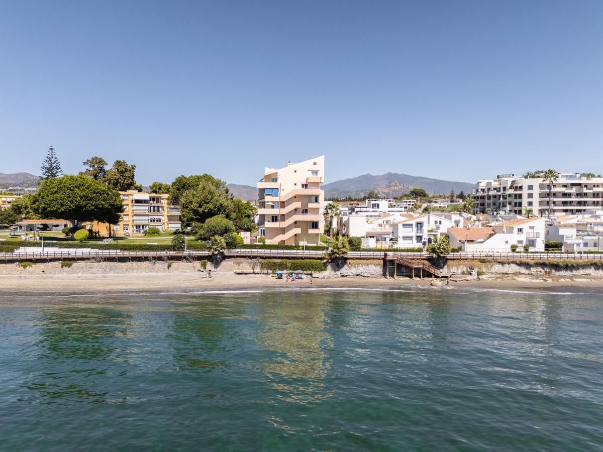 Apartment Duplex in Estepona
