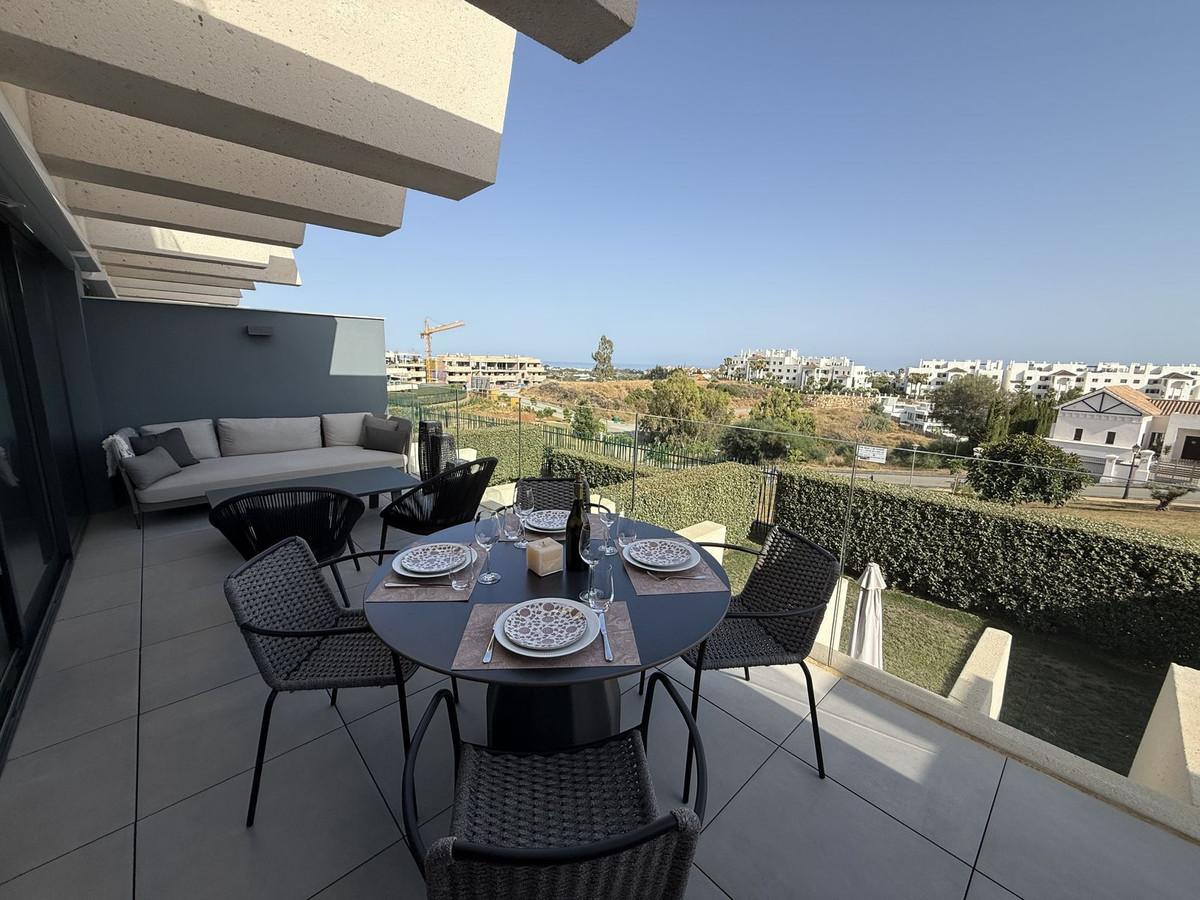 Apartment Middle Floor in Estepona