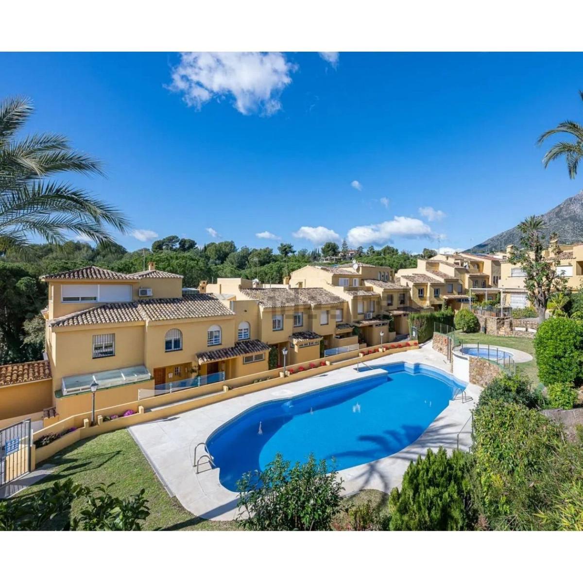 Townhouse Terraced in Marbella