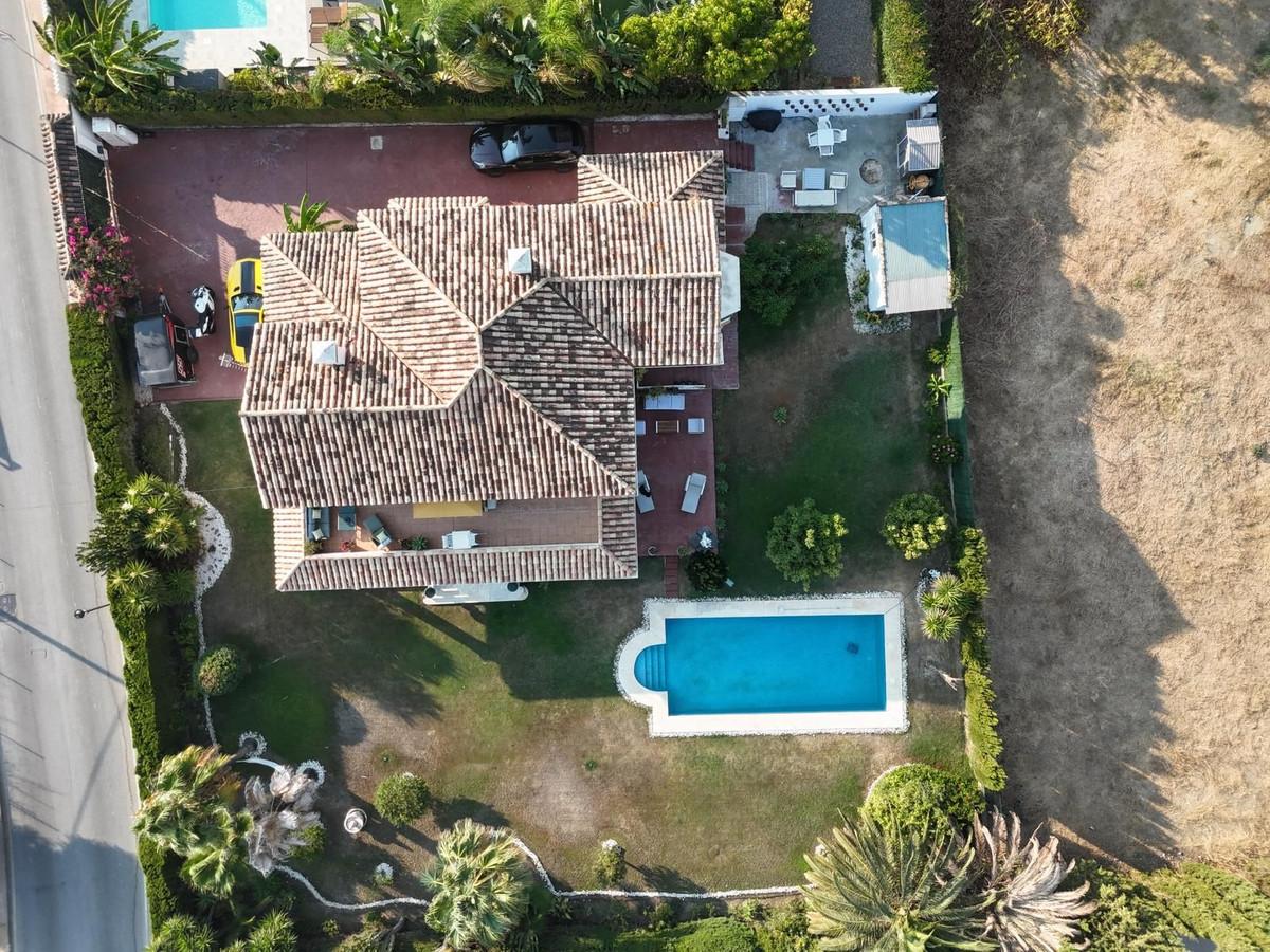 Villa Detached in Guadalmina Alta