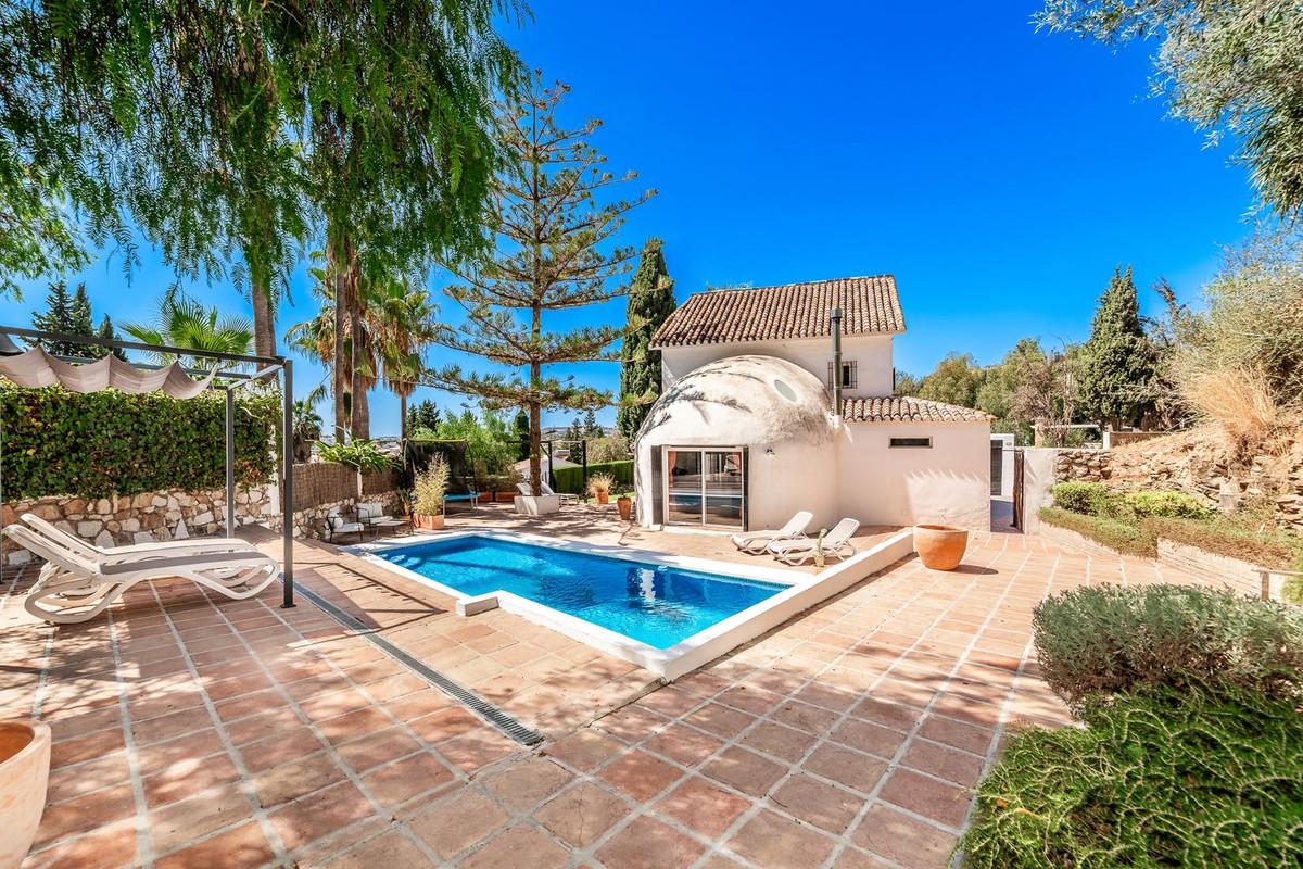 Villa Detached in El Coto
