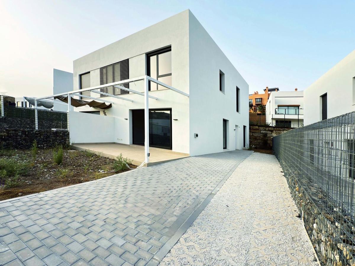 Townhouse Semi Detached in Riviera del Sol