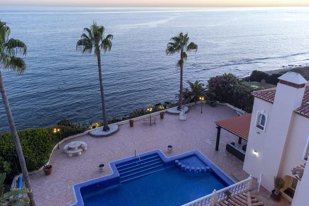 Villa Detached in Marbesa
