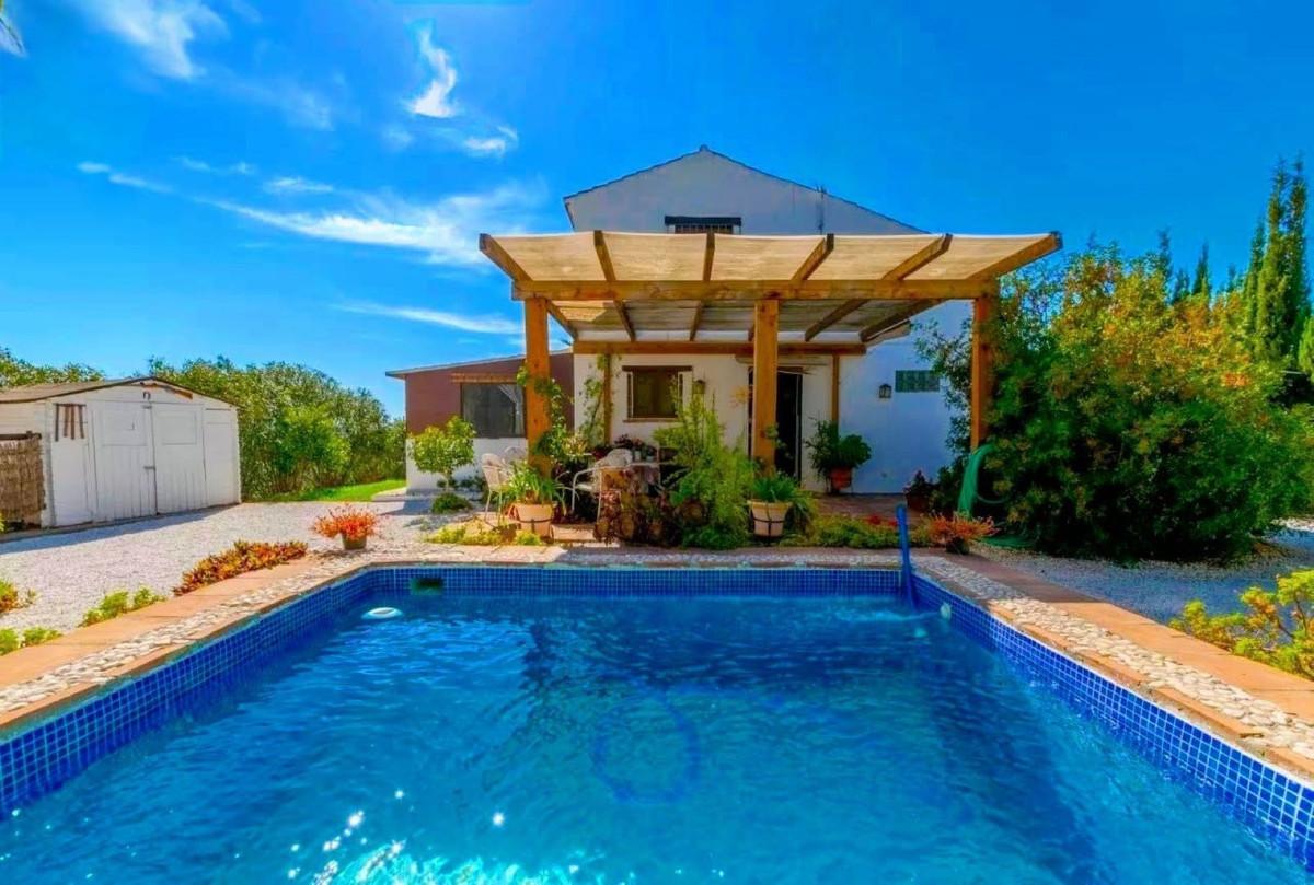 Villa Detached in Selwo