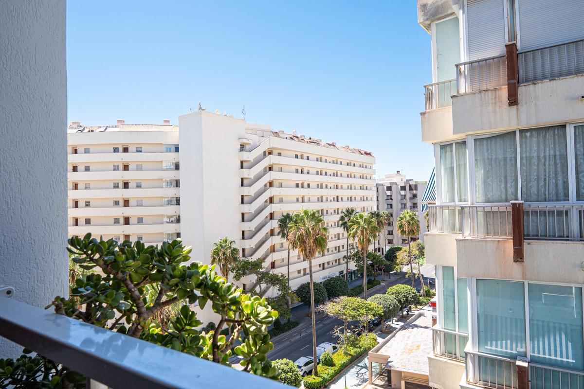 Apartment Middle Floor in Marbella
