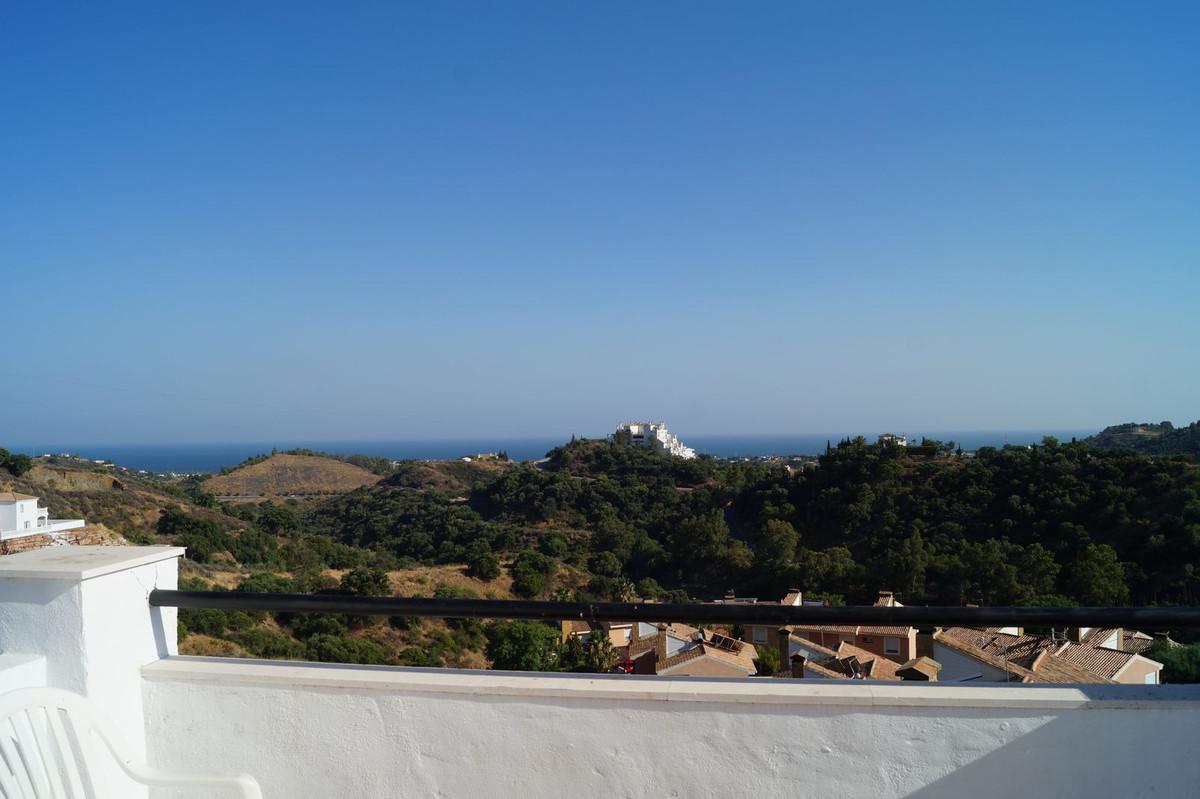 Apartment Penthouse in El Padron