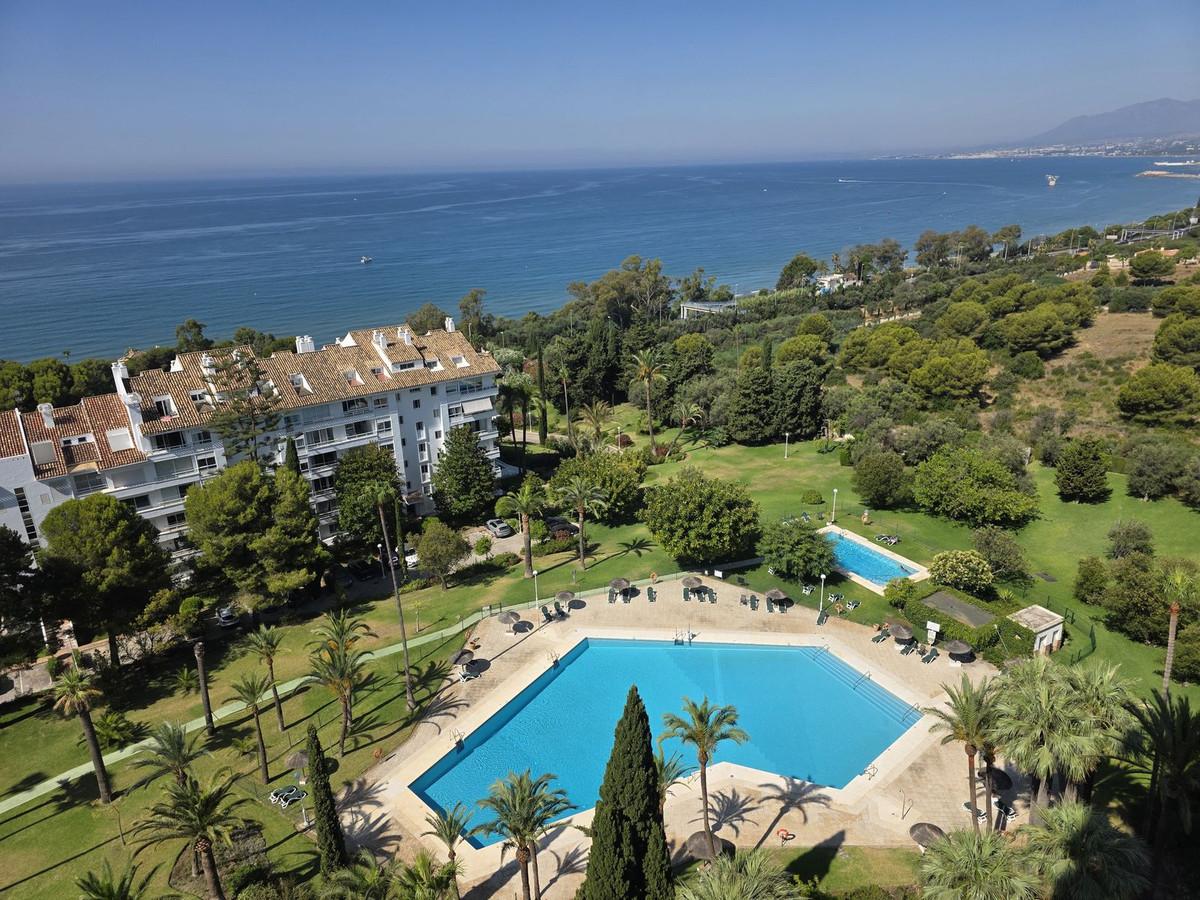 Apartment Middle Floor in Marbella