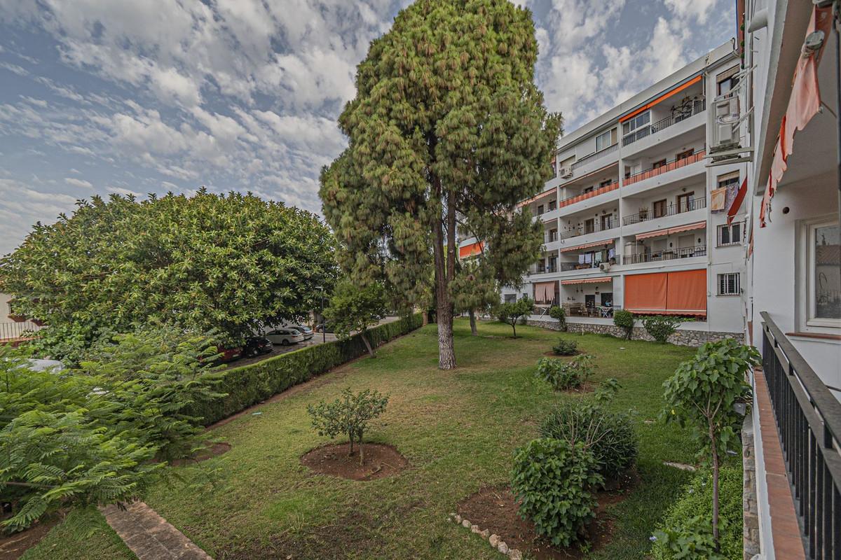 Apartment Middle Floor in Marbella