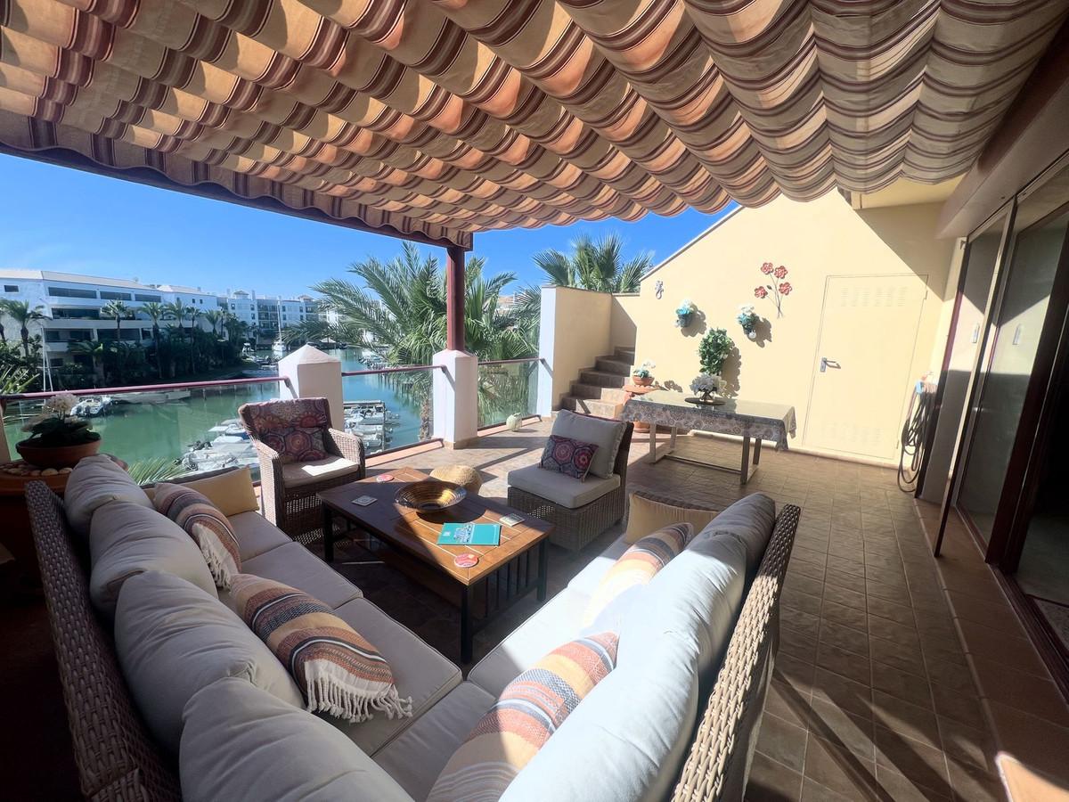Apartment Penthouse in Sotogrande Marina