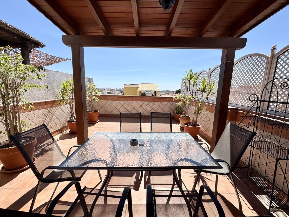 Villa Semi Detached in Las Lagunas