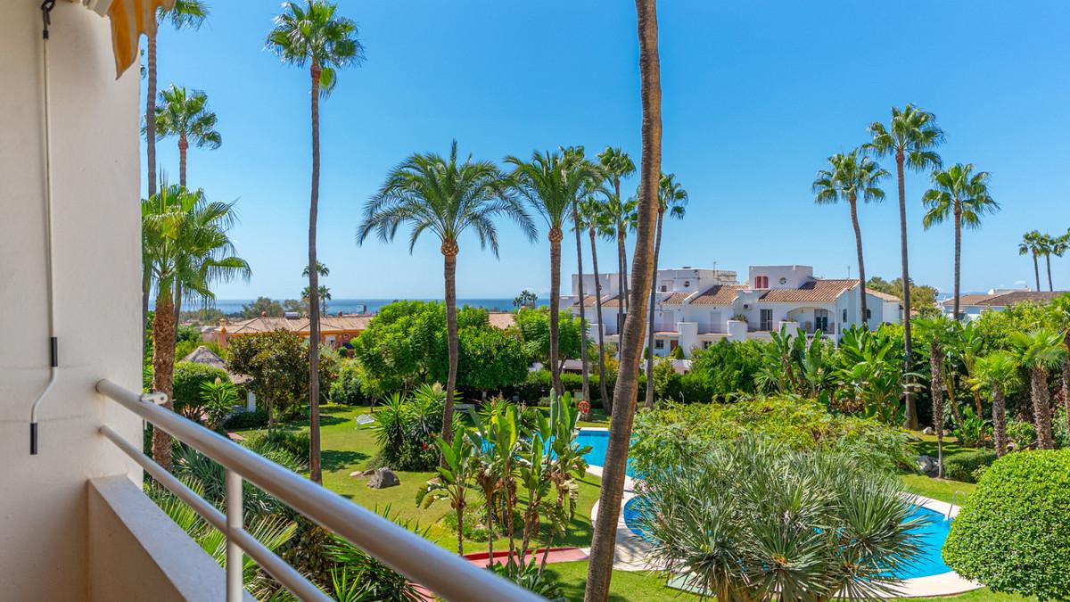 Apartment Middle Floor in Atalaya