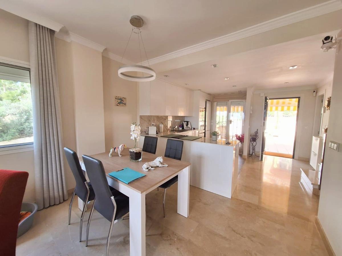 Apartment Duplex in Elviria