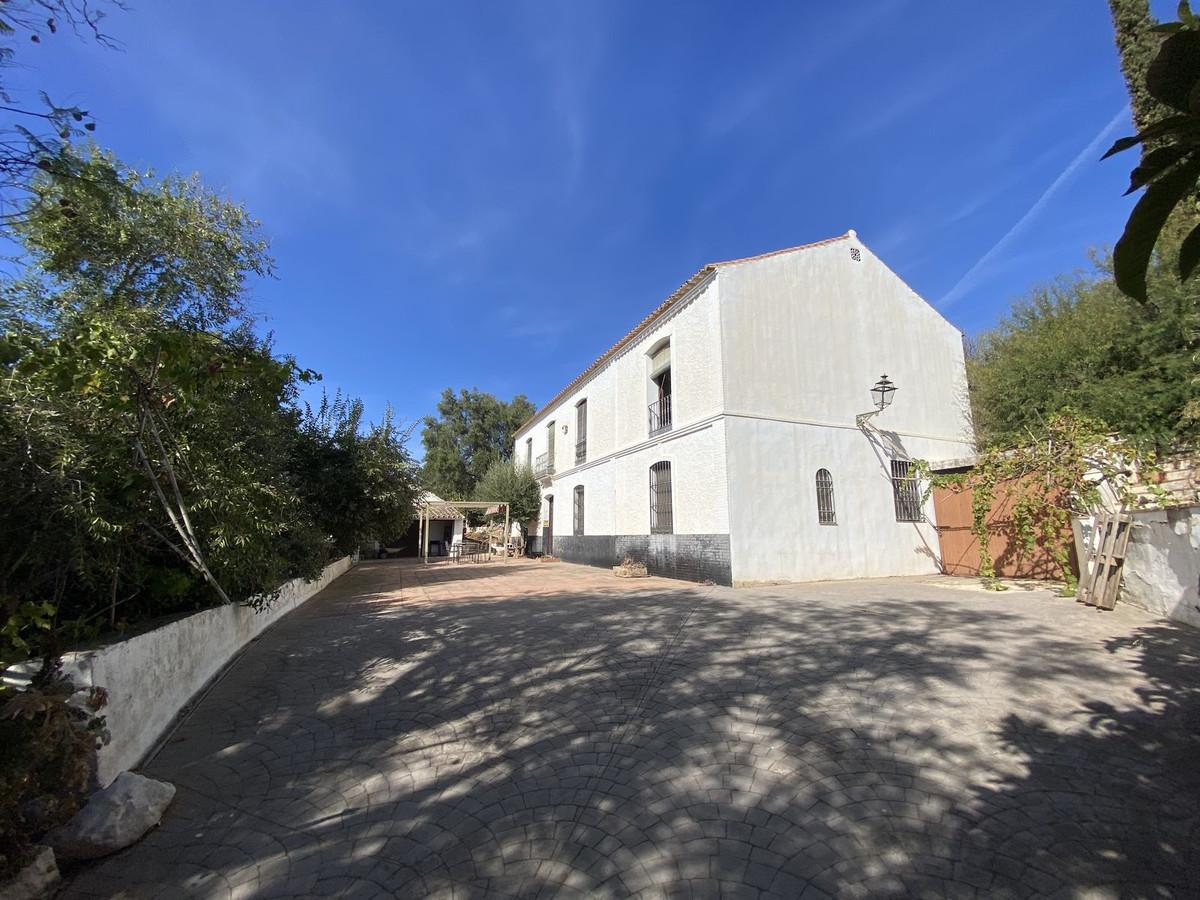 Villa Detached in Campanillas