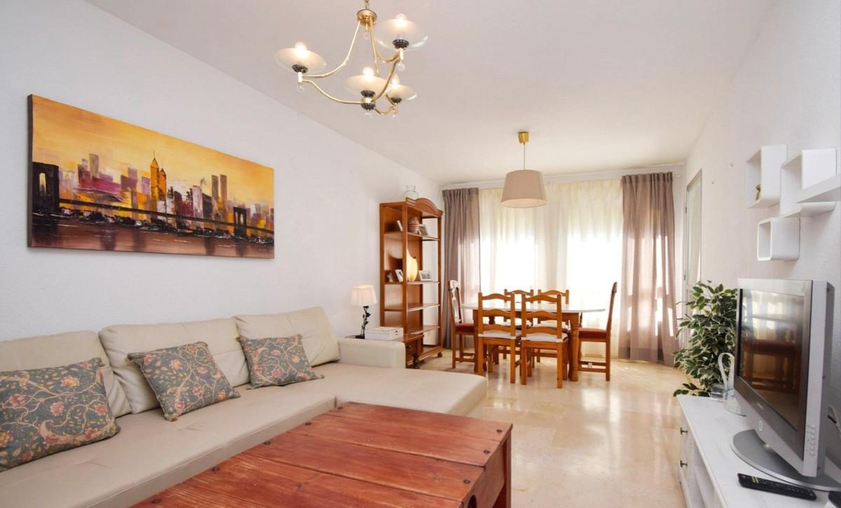 Apartment Middle Floor in Fuengirola