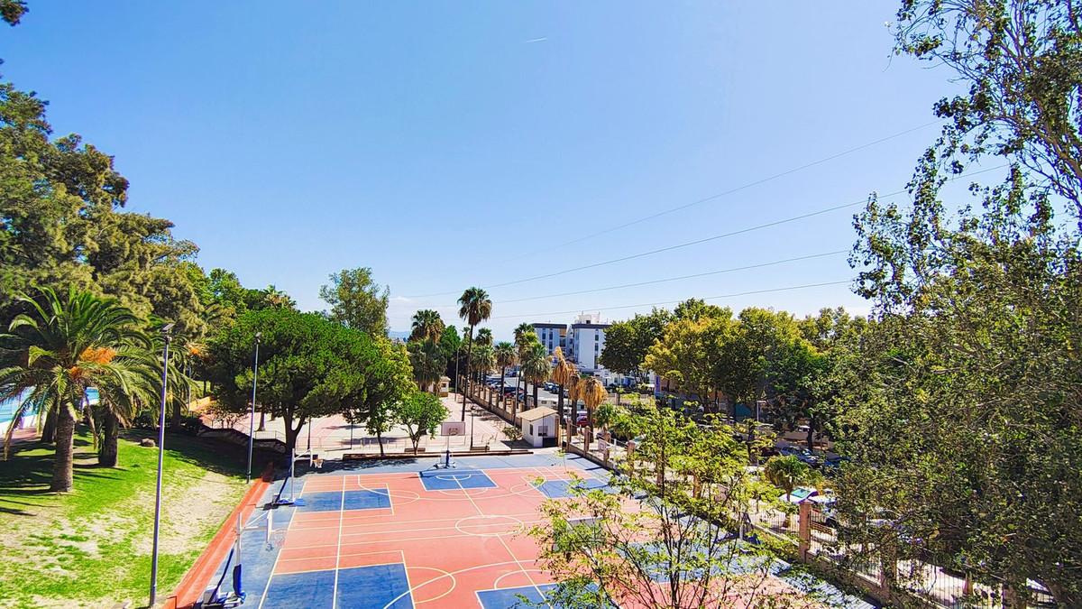Apartment Middle Floor in Marbella
