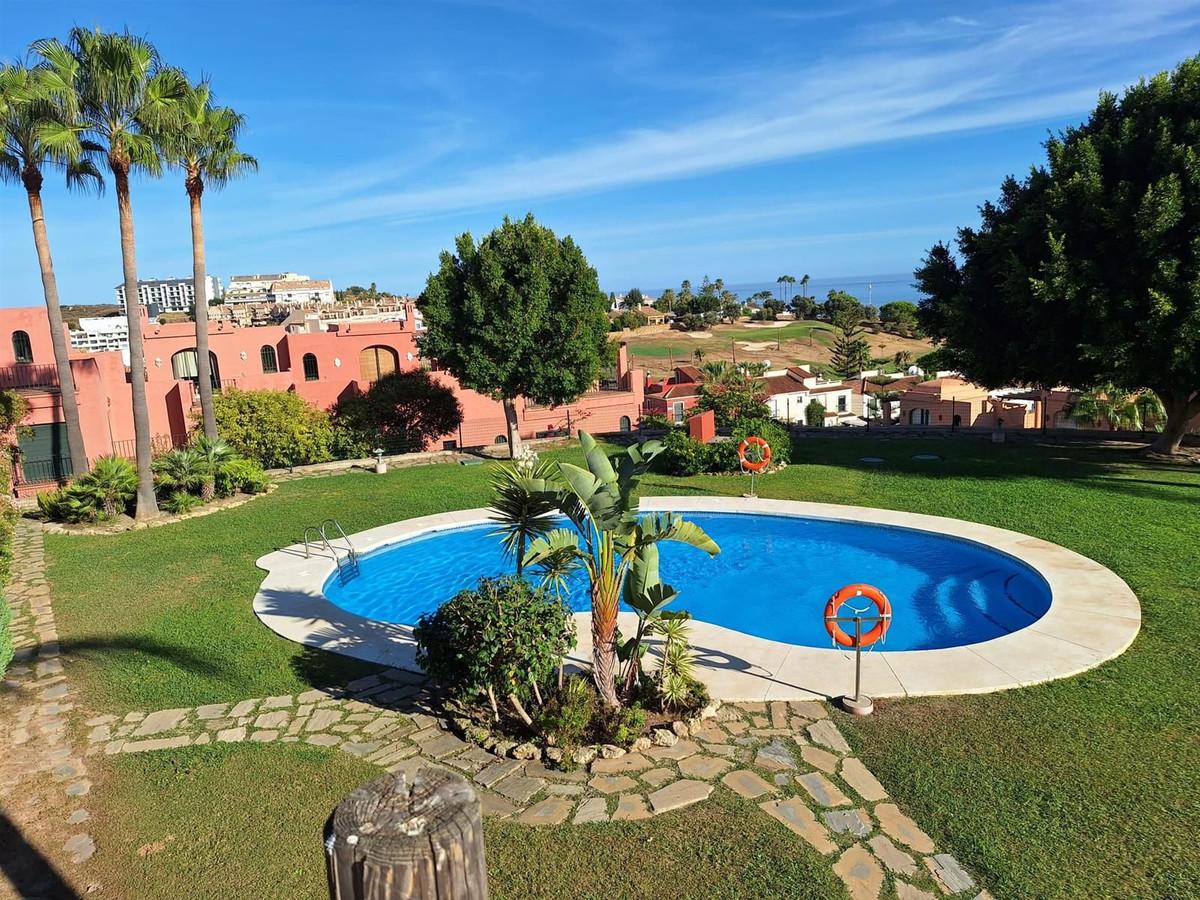 Apartment Ground Floor in La Duquesa