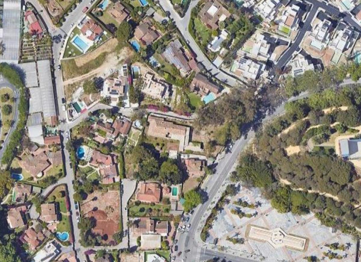 Plot Land in Marbella