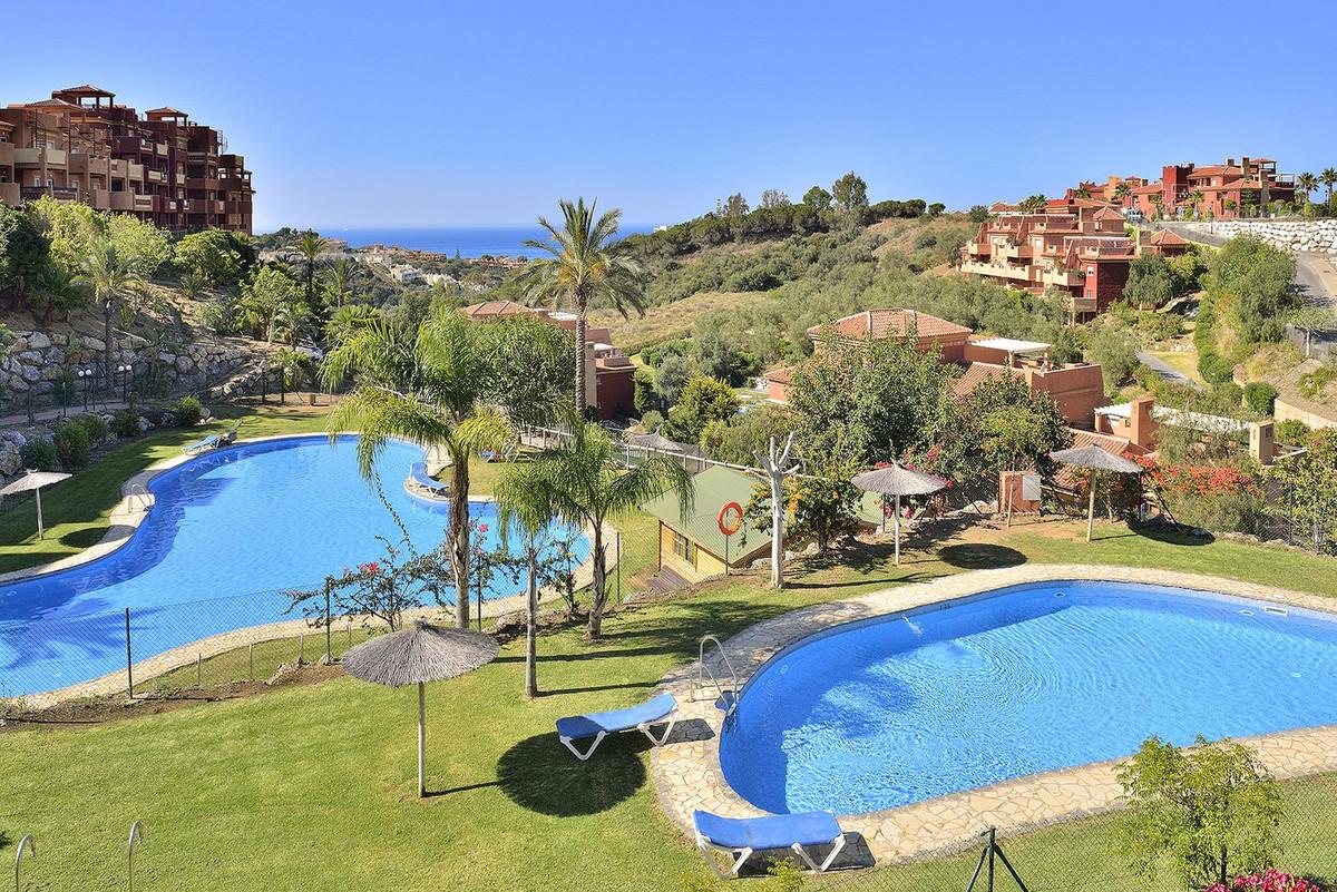 Apartment Penthouse in Reserva de Marbella