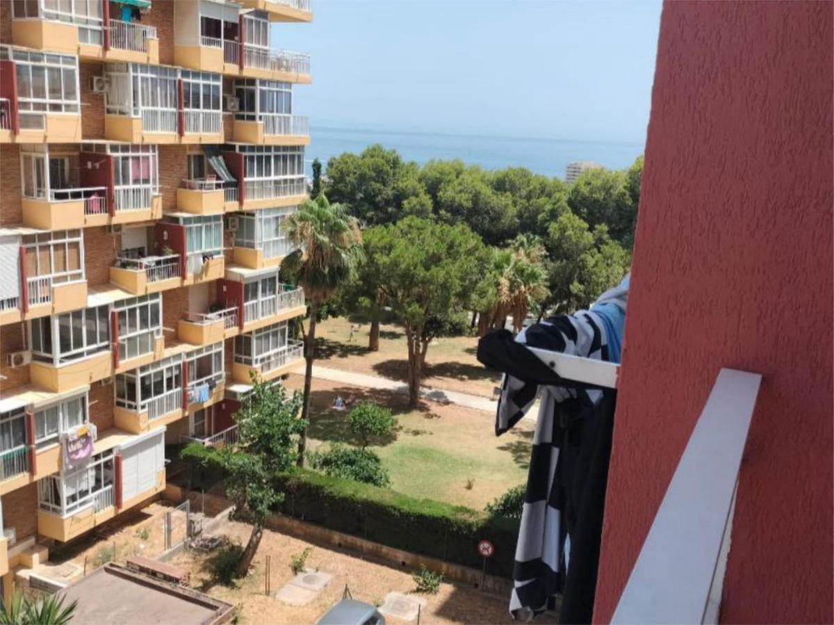 Apartment Middle Floor in Benalmadena Costa