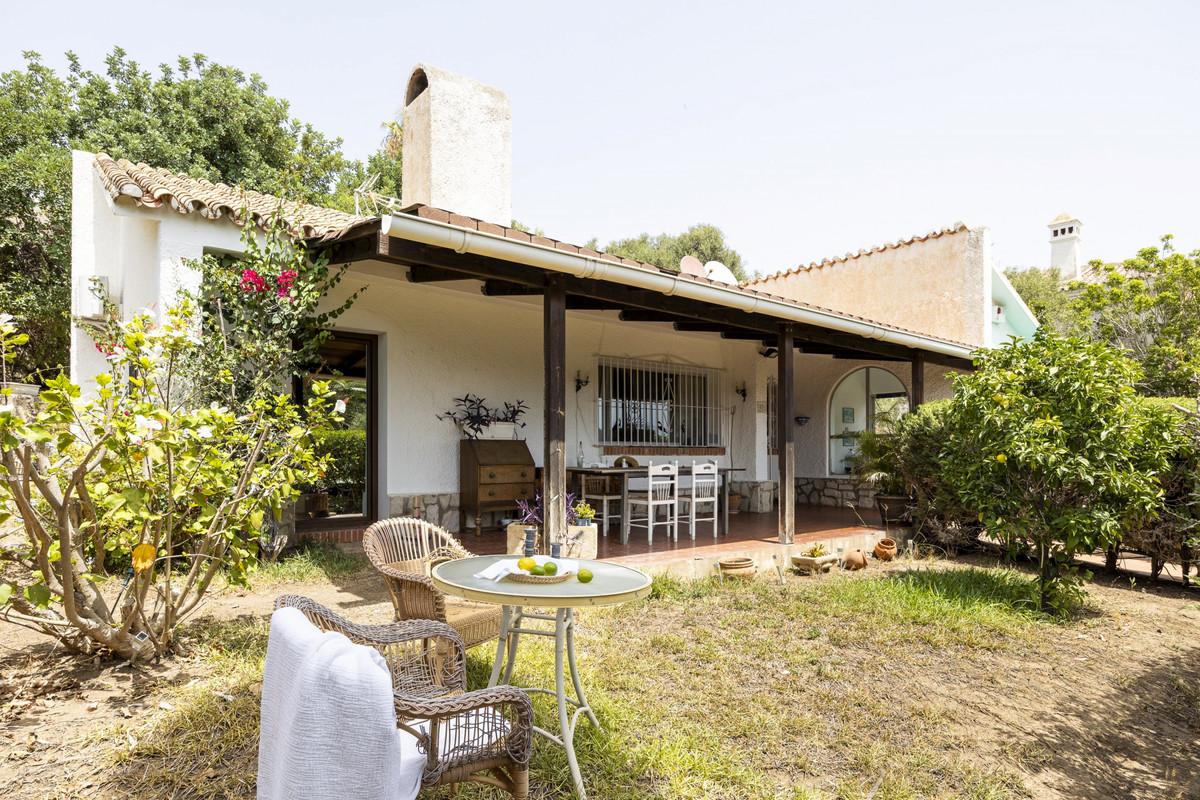Villa Detached in Cerros del Aguila