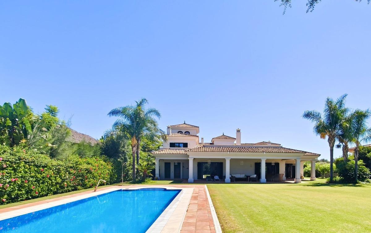 Villa Detached in San Roque Club