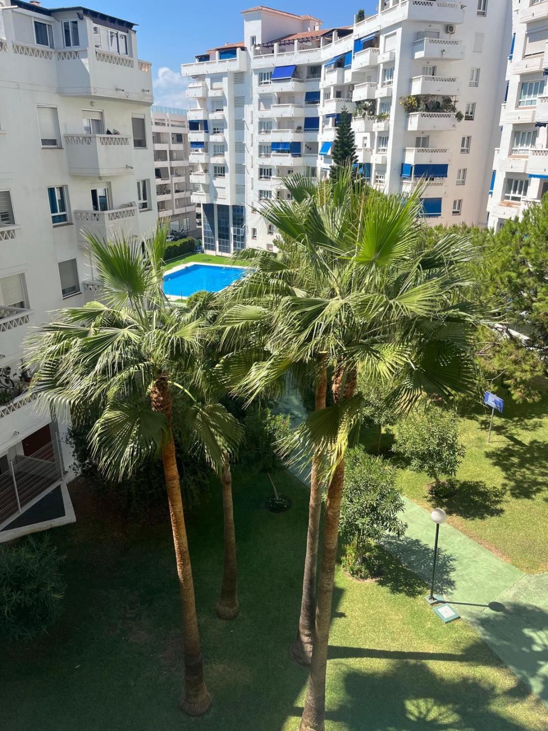 Apartment Middle Floor in Nueva Andalucía