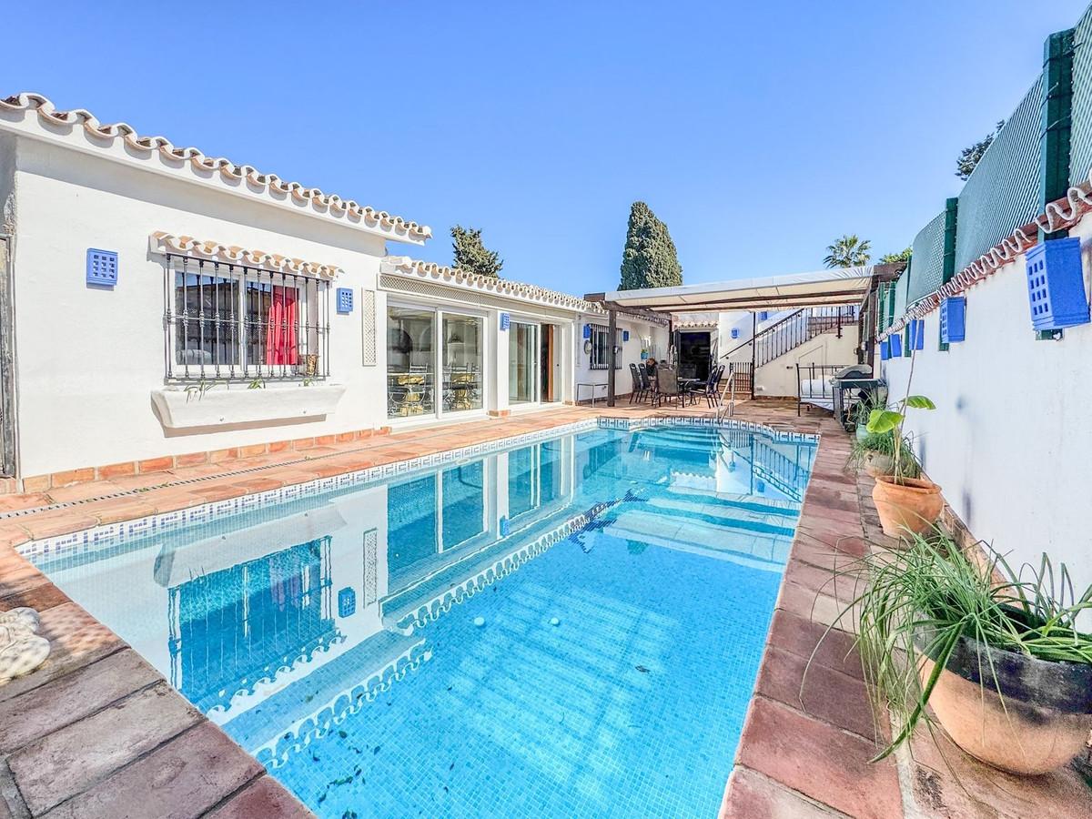 Villa Detached in Costalita
