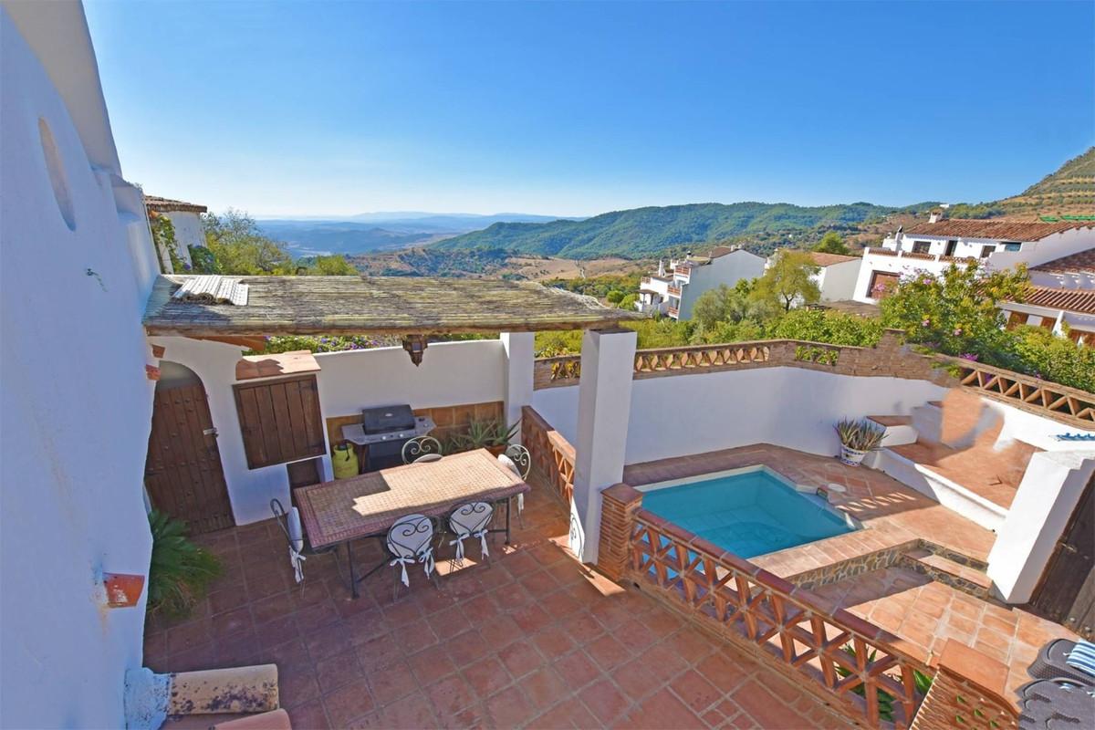 Townhouse Terraced in Gaucín
