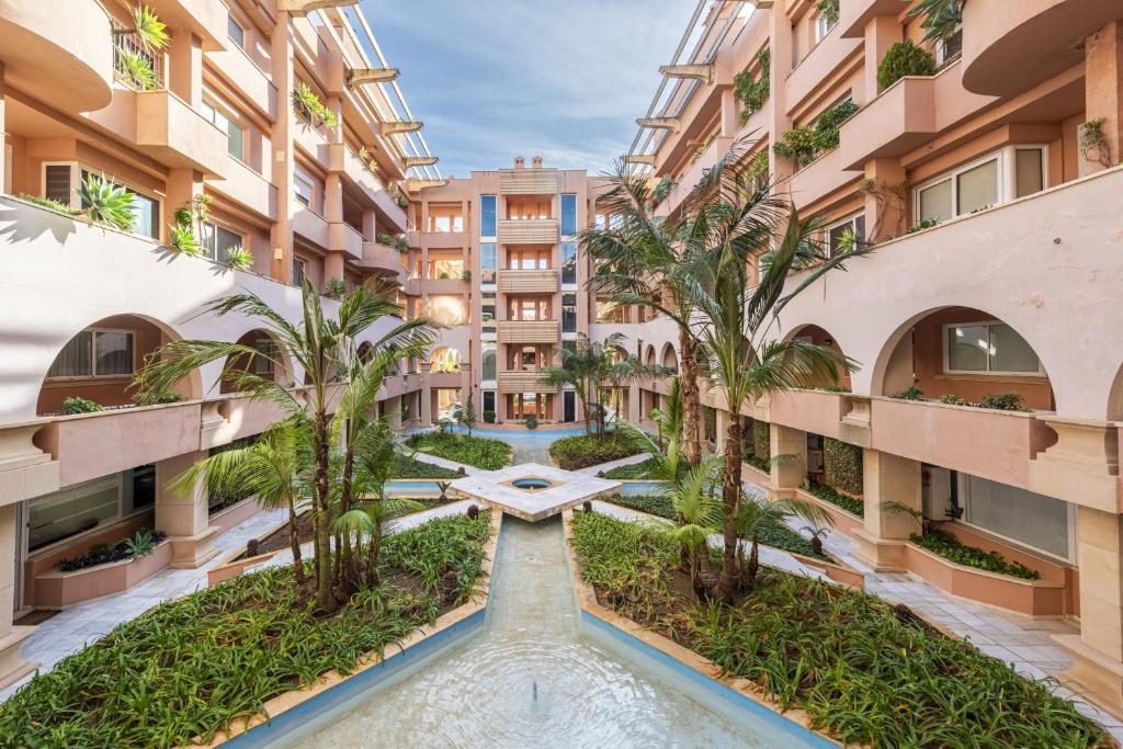 Apartment Middle Floor in Nueva Andalucía